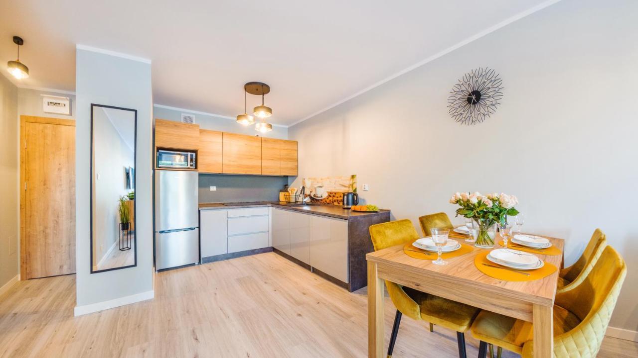 Apartamenty Simply Perlowa Przystan - Holiday City Колобжег Екстериор снимка