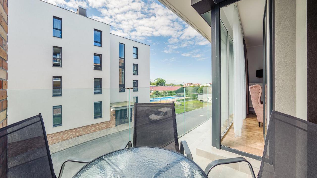 Apartamenty Simply Perlowa Przystan - Holiday City Колобжег Екстериор снимка