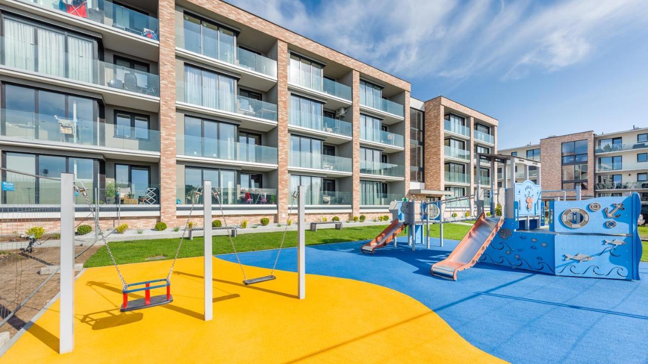 Apartamenty Simply Perlowa Przystan - Holiday City Колобжег Екстериор снимка